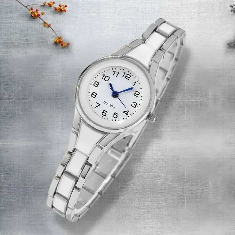 Fashion Women Digital Wristwat - Luxury Ceramic Watch recension och pris